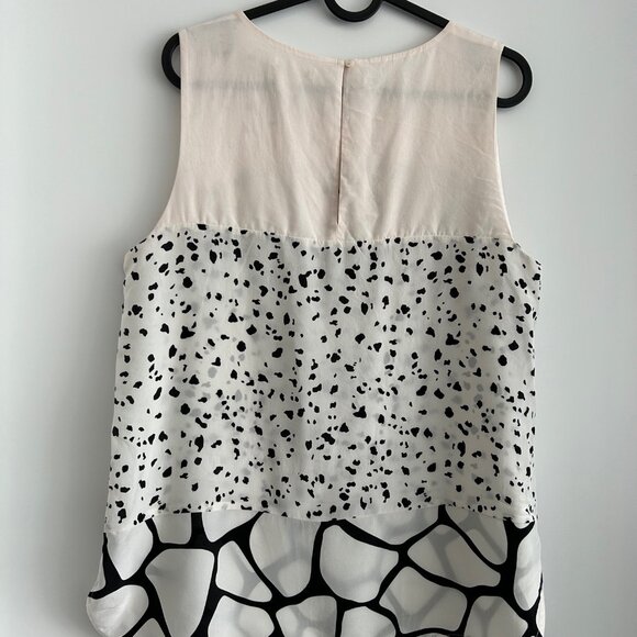 Club Monaco Silk Sleeveless Top Size Small - Picture 3 of 7